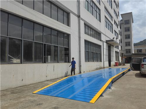 自帶斜坡地磅 方便，快捷，高效，精準(zhǔn)。